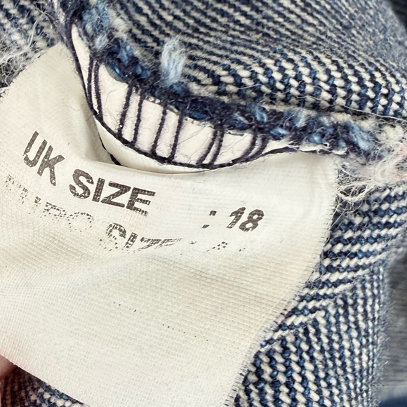 Brooker Denim Grunge Trucker Jacket - Picture 6 of 7